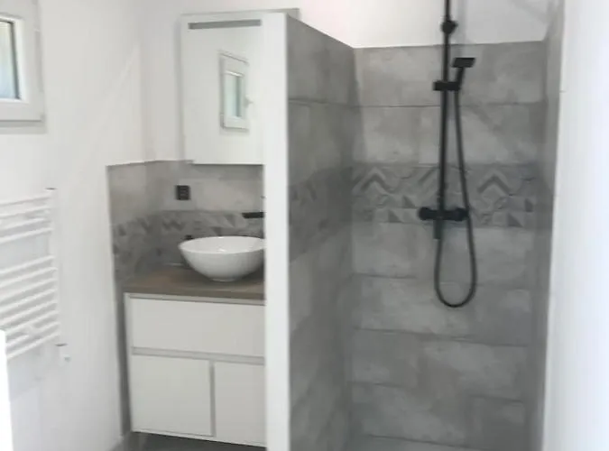 アパート Centre Avec Jardin *